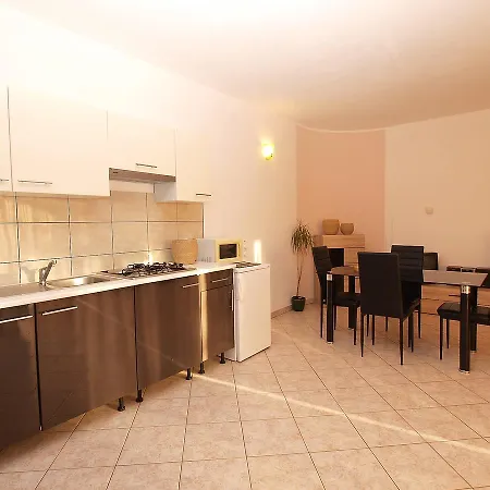 Apartament Dusanka 799 *