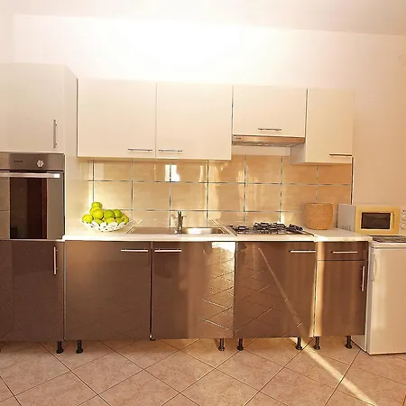 Dusanka 799 Apartament Fažana