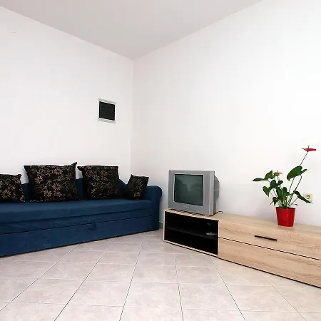 Dusanka 799 * 法扎纳