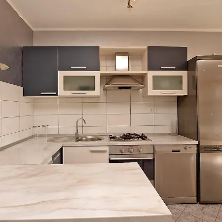 Apartment Dusanka 799 Fažana