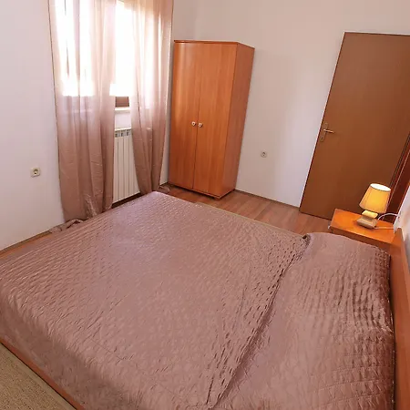 Dusanka 799 Apartment Fažana